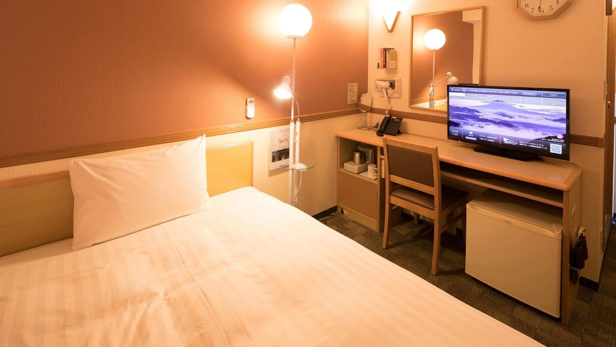 Toyoko Inn Fujisan Numazu Eki Kita Guchi No 2 Quarto foto