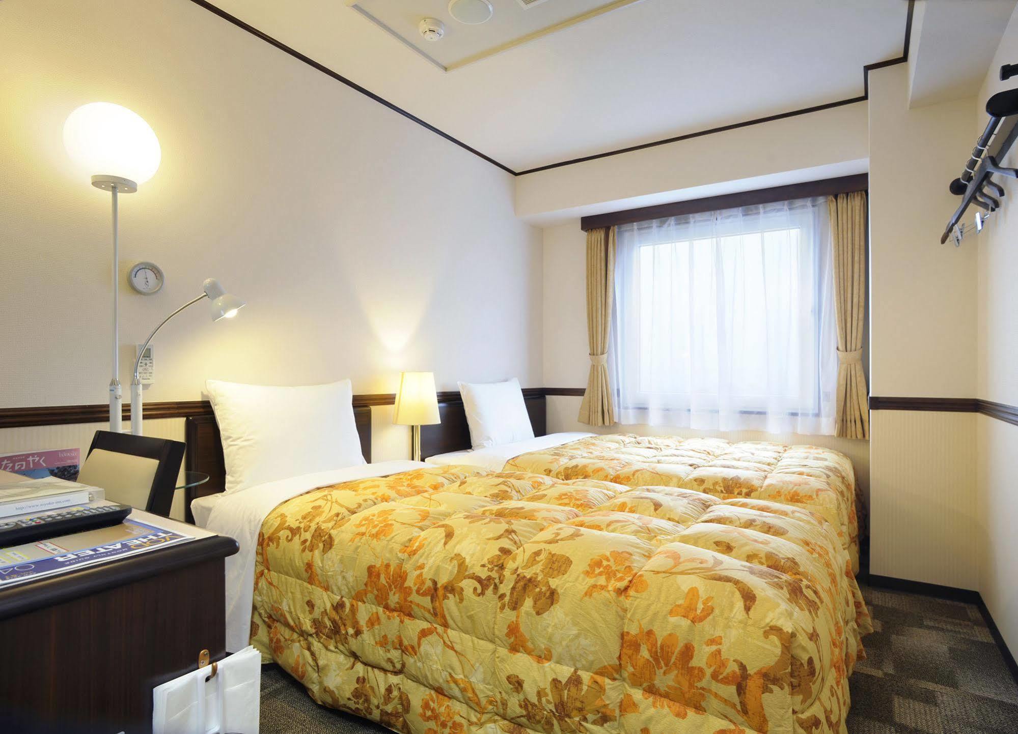 Toyoko Inn Fujisan Numazu Eki Kita Guchi No 2 Exterior foto